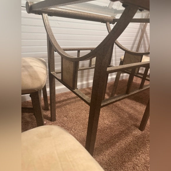 Glass square table with 4 chairs - Picture 3 of 5